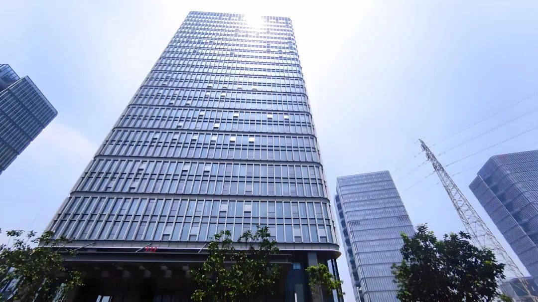 Malaysian agents made a special visit to discuss overseas digital innovation blueprint Agen Malaysia melakukan kunjungan khusus untuk membahas cetak biru inovasi digital luar negeri